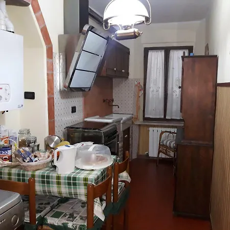 Nel Centro Storico Di Fabriano/apartment In The Historic Center Of Διαμέρισμα Φαμπριάνο